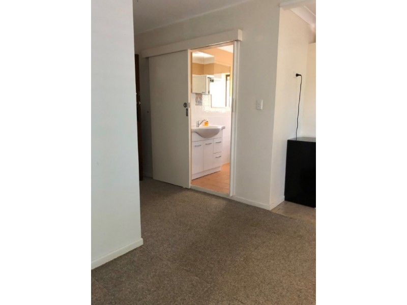 5 oceanic Street, Wellington Point QLD 4160