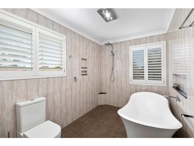 20-22 Chermside Street, Wellington Point QLD 4160