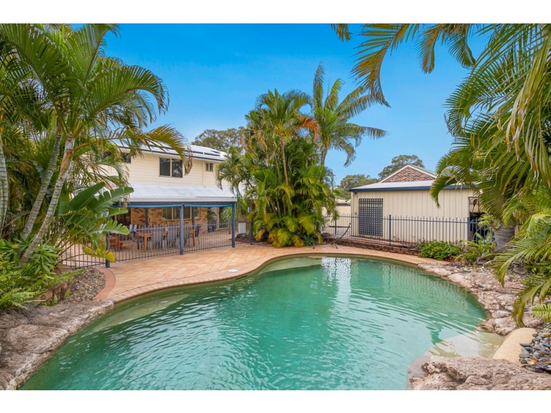 20-22 Chermside Street, Wellington Point QLD 4160