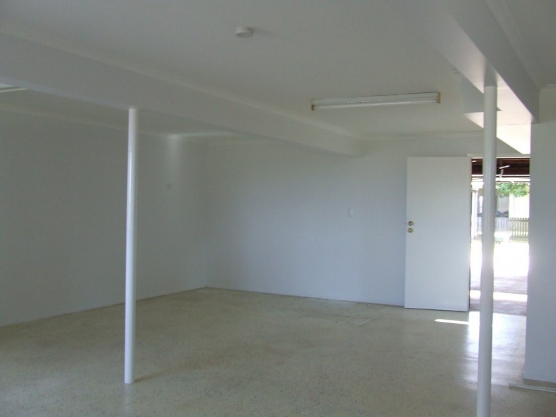 45 Torquay Road, Redland Bay QLD 4165