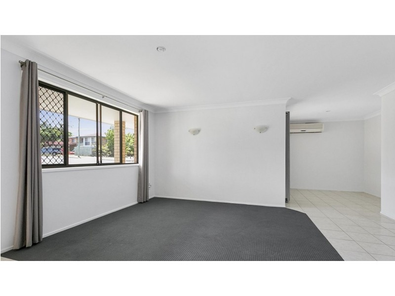 2 Lawn Terrace, Capalaba QLD 4157