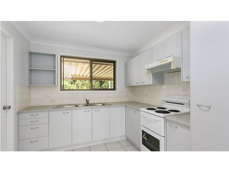2 Lawn Terrace, Capalaba QLD 4157