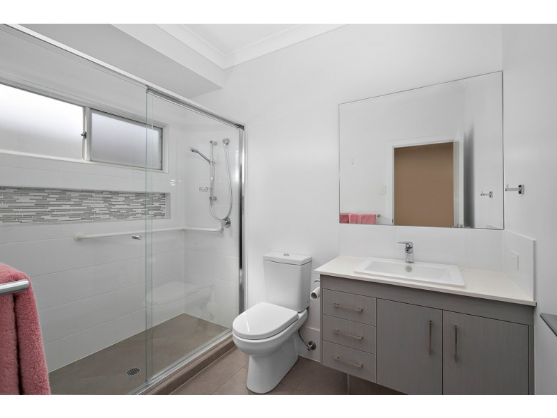 39 Albert Street, Ormiston QLD 4160