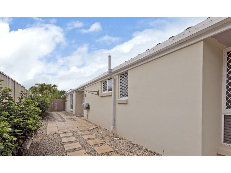 17 Zephyr Court, Birkdale QLD 4159