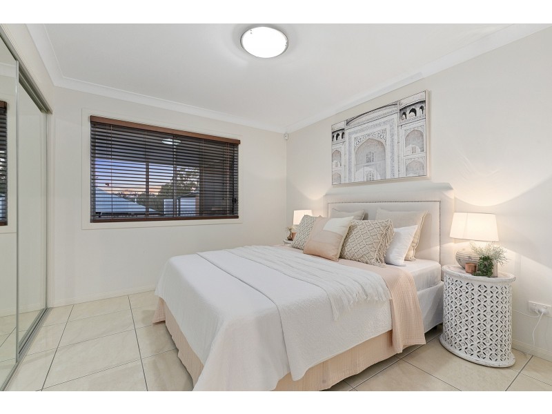 333 Main Road, Wellington Point QLD 4160