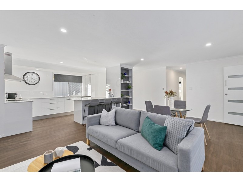 3/390-392 Birkdale Road, Wellington Point QLD 4160