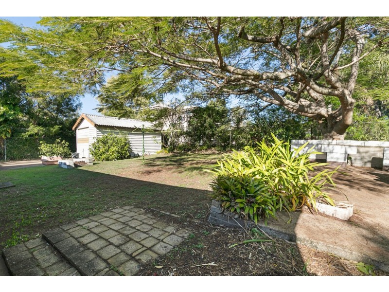 3 Bovingdon Street, Birkdale QLD 4159