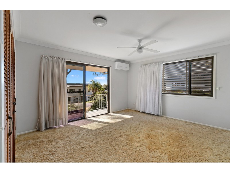 3 Bovingdon Street, Birkdale QLD 4159