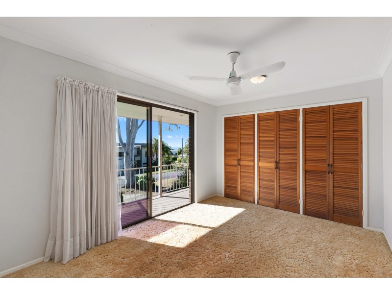 3 Bovingdon Street, Birkdale QLD 4159