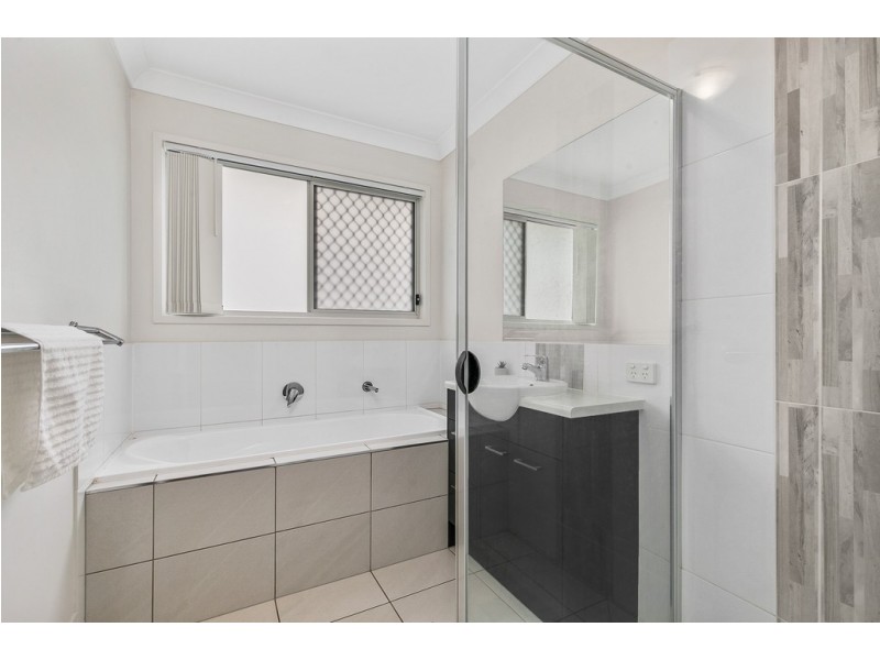 11 Edie Terrace, Wellington Point QLD 4160
