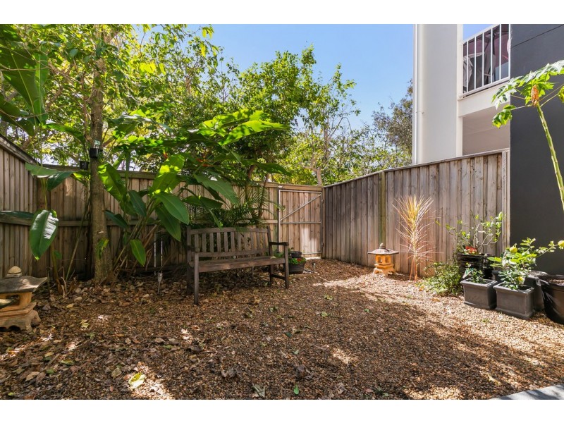 2/3 Edith Street, Wellington Point QLD 4160