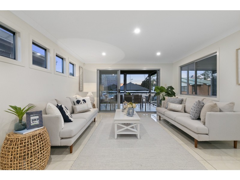 333 Main Road, Wellington Point QLD 4160