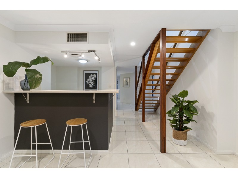 333 Main Road, Wellington Point QLD 4160