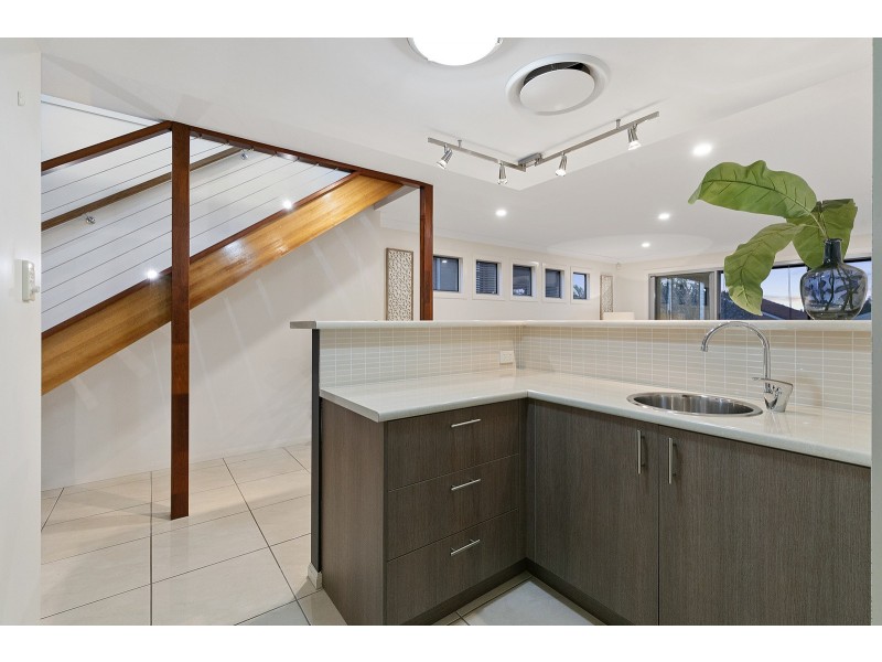 333 Main Road, Wellington Point QLD 4160