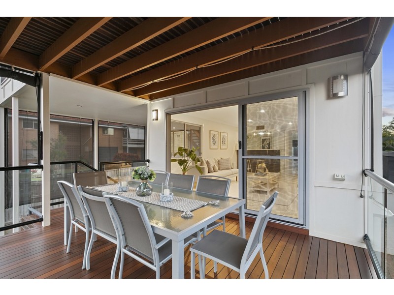 333 Main Road, Wellington Point QLD 4160