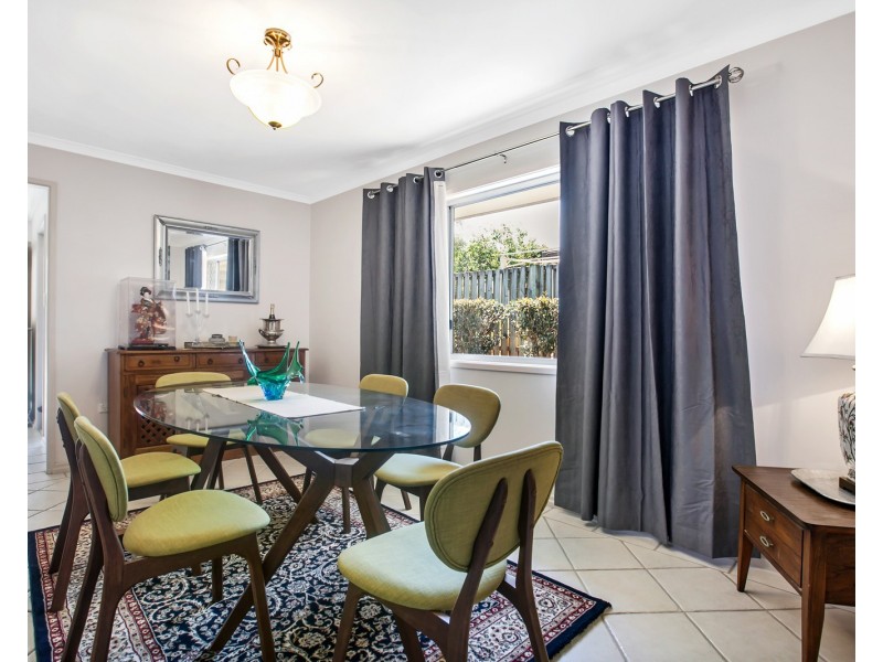 21 Oceanic Street, Wellington Point QLD 4160