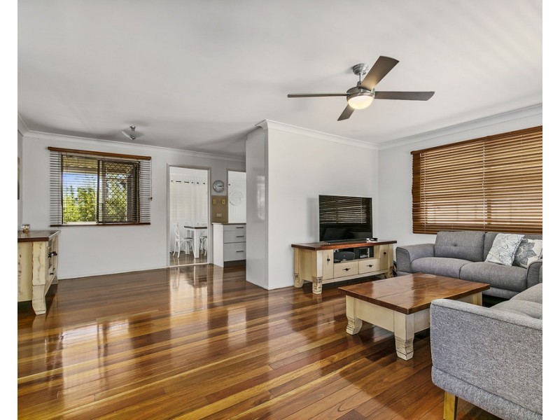 15 Boorana Street, Thorneside QLD 4158