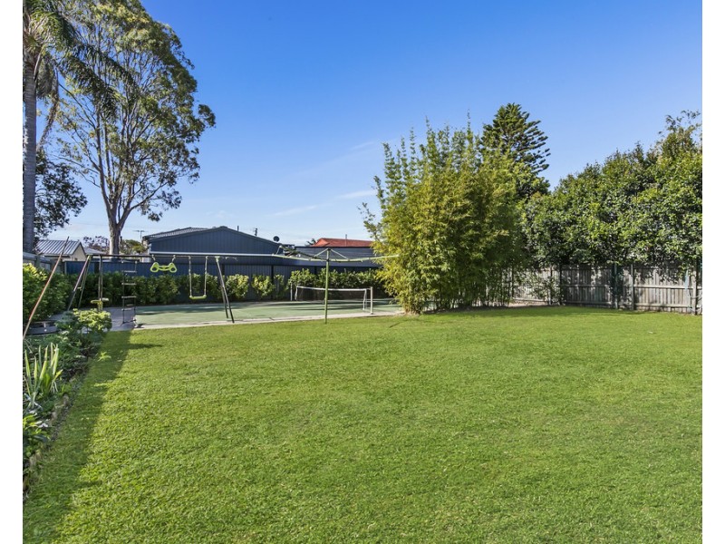 15 Boorana Street, Thorneside QLD 4158