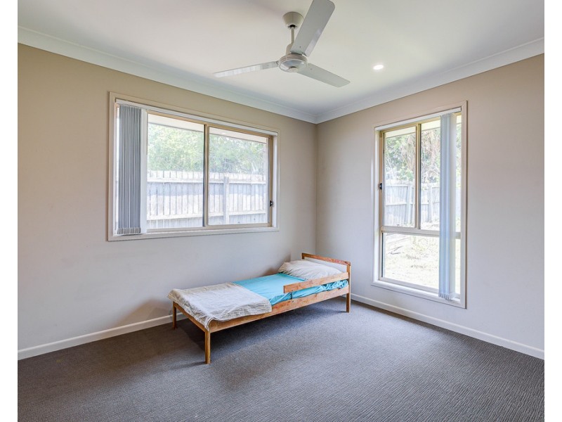 64 Randall Road, Birkdale QLD 4159