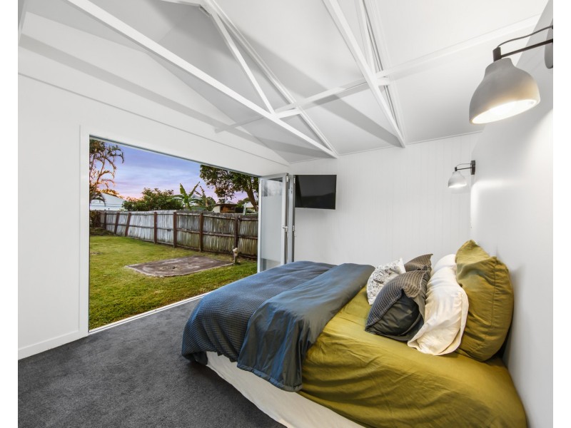 20 Allen Street, Wynnum QLD 4178