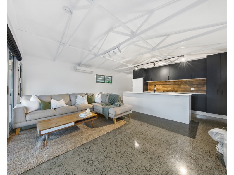 20 Allen Street, Wynnum QLD 4178