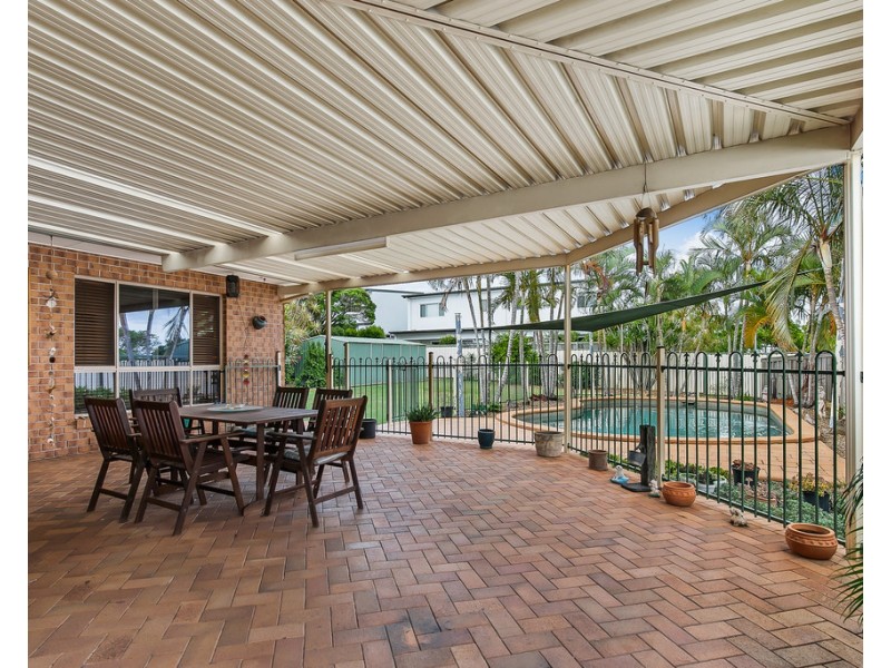 17 Queensbury Court, Wellington Point QLD 4160