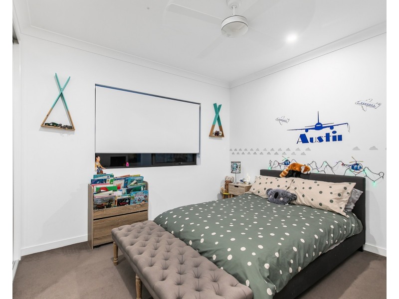 56 Main Road, Wellington Point QLD 4160