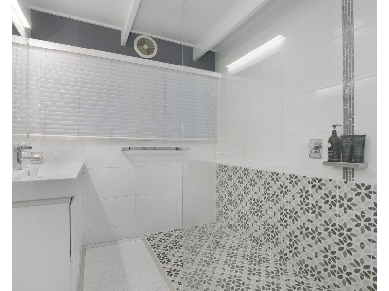 30 Treeby Street, Tingalpa QLD 4173
