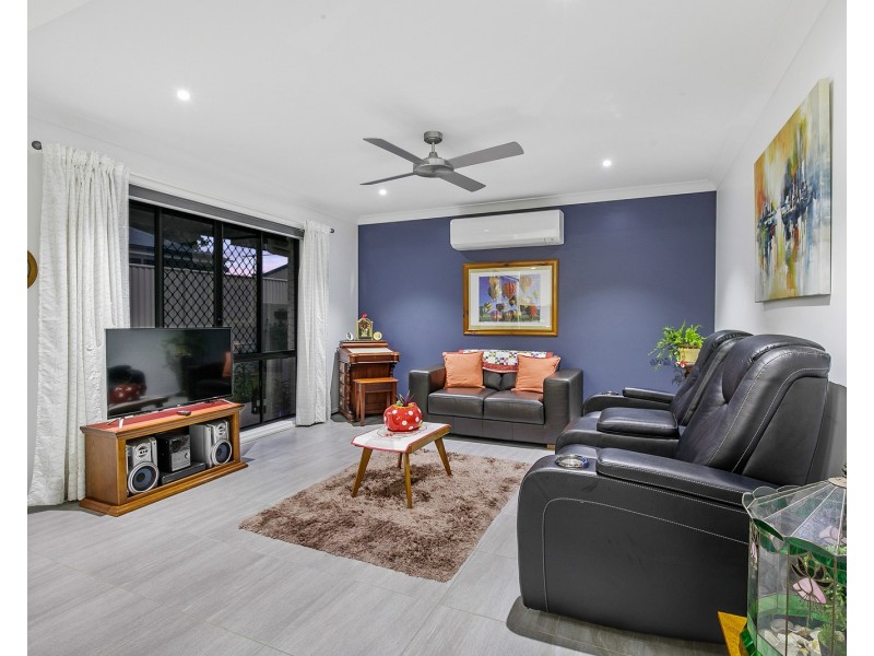74 Spurs Drive, Wellington Point QLD 4160