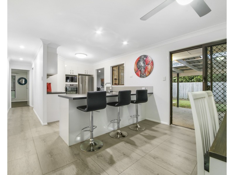 75 Chatsworth Circuit, Capalaba QLD 4157