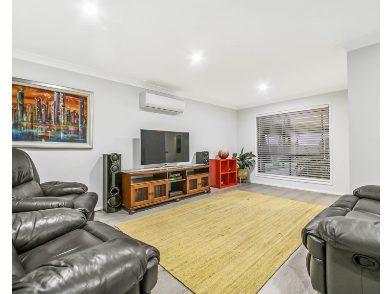 75 Chatsworth Circuit, Capalaba QLD 4157