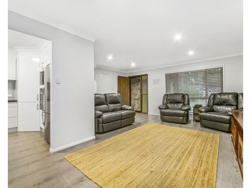 75 Chatsworth Circuit, Capalaba QLD 4157
