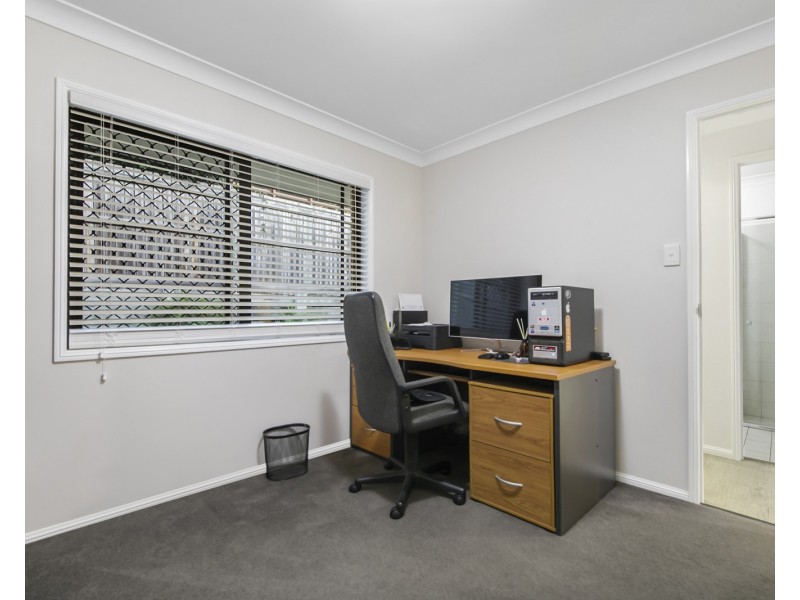75 Chatsworth Circuit, Capalaba QLD 4157