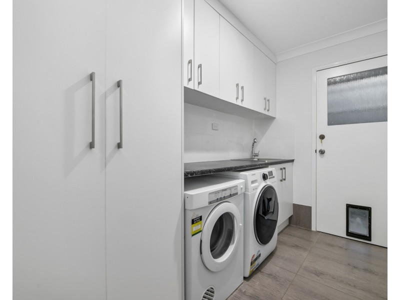 75 Chatsworth Circuit, Capalaba QLD 4157