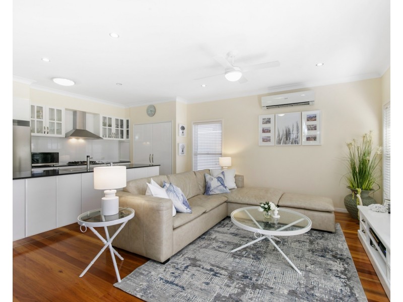 2 Joyce Court, Wellington Point QLD 4160