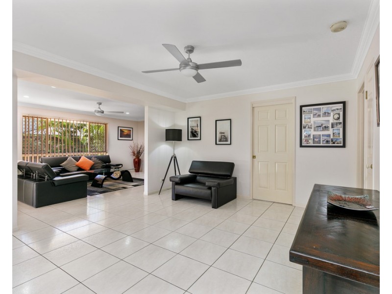 15 Helena Street, Wellington Point QLD 4160