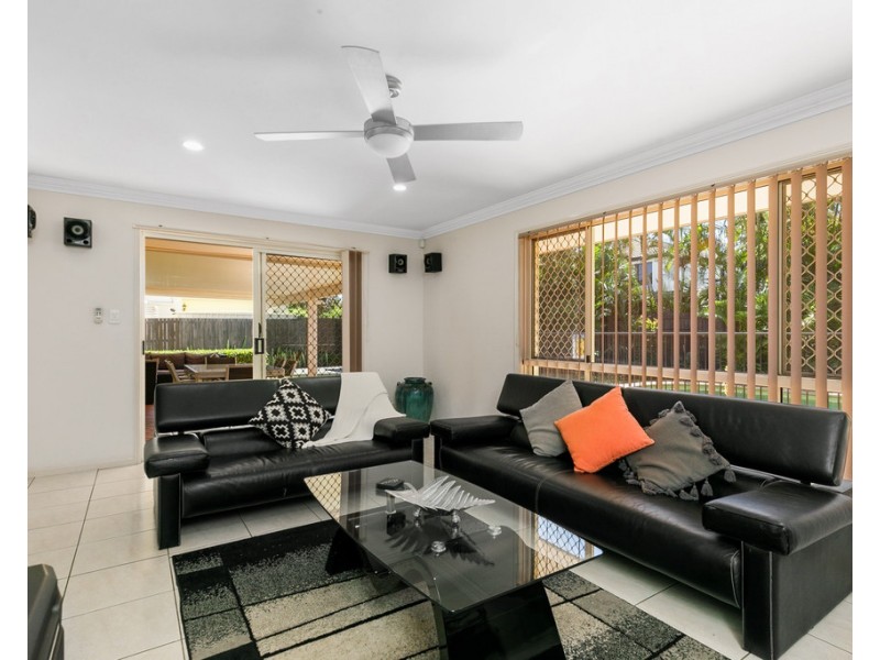 15 Helena Street, Wellington Point QLD 4160