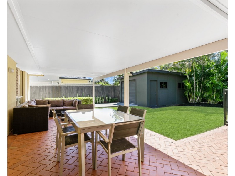 15 Helena Street, Wellington Point QLD 4160