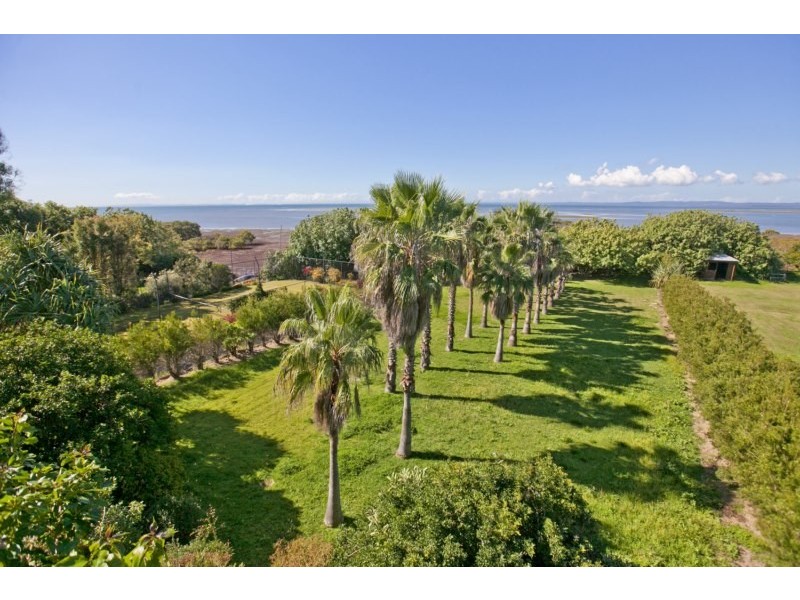 207 Main Road, Wellington Point QLD 4160