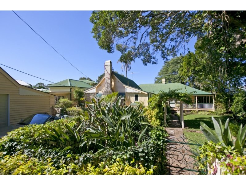 207 Main Road, Wellington Point QLD 4160
