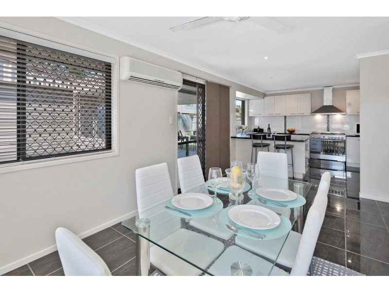 11 Cooinda Street, Wellington Point QLD 4160