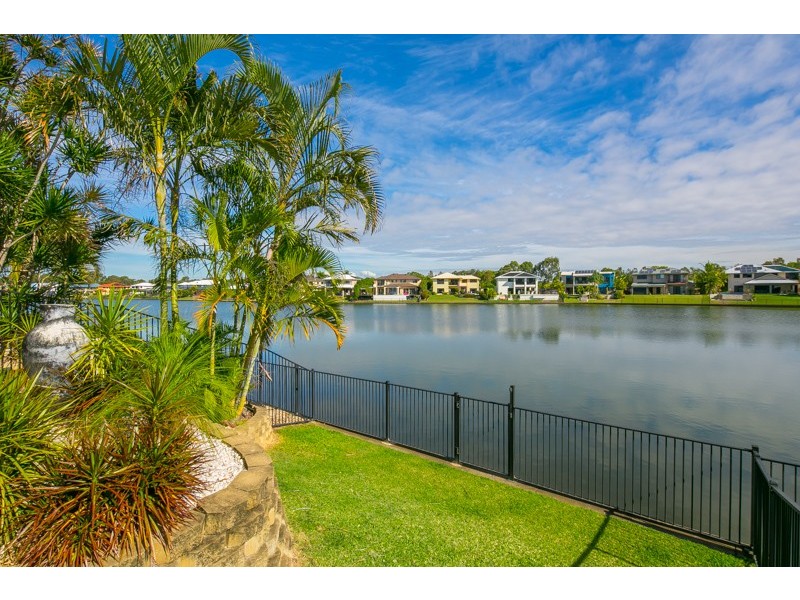 28 Helena Street, Wellington Point QLD 4160