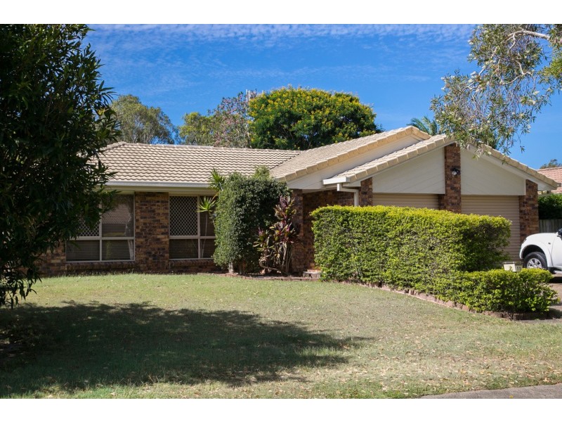 11 Duck Street, Birkdale QLD 4159
