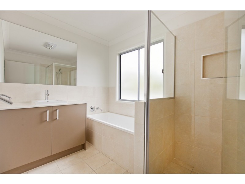 6 Rye Street, Wellington Point QLD 4160