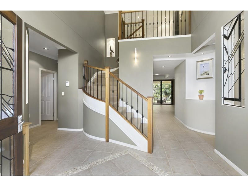 9 Bertson Crescent, Wellington Point QLD 4160