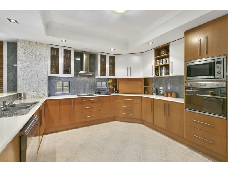 9 Bertson Crescent, Wellington Point QLD 4160