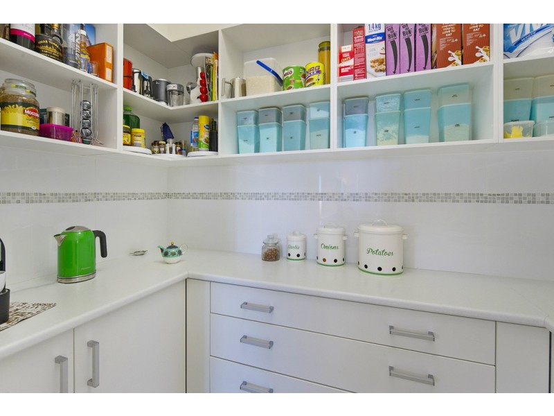 8 Rye Street, Wellington Point QLD 4160