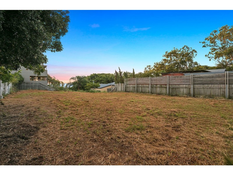12 Main Road, Wellington Point QLD 4160