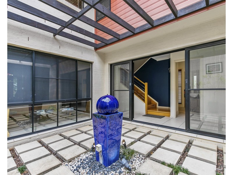 20 Cleveland Terrace, Ormiston QLD 4160