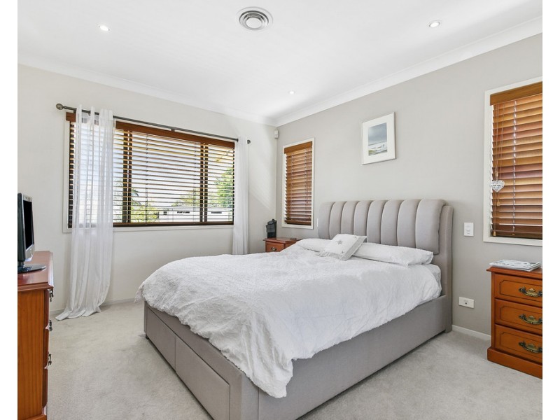 20 Cleveland Terrace, Ormiston QLD 4160